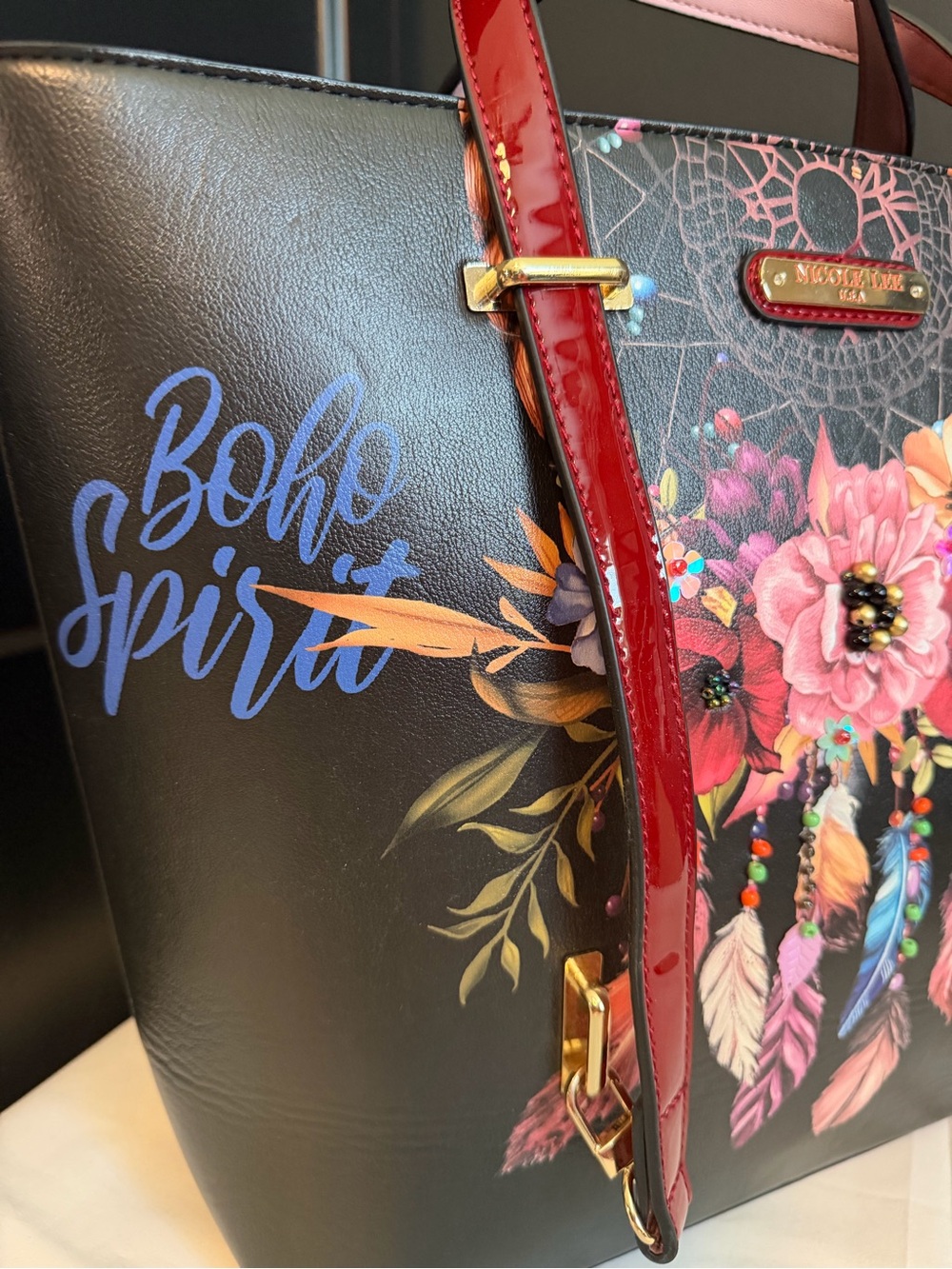 Nicole Lee Black Tote with Red Patent Handles and BOHO Floral Dreamcatcher. NEW - Picture 6 of 12
